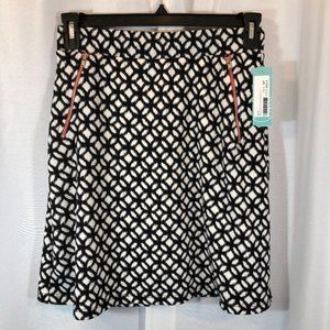 Le Lis 'Maura' Zip Pocket Skirt